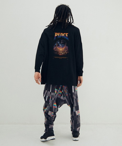 STOF(ストフ)の「PEACE MAKER L/S Tee(Tシャツ/カットソー・メンズ・ブラック・M/S)」の3枚目の写真