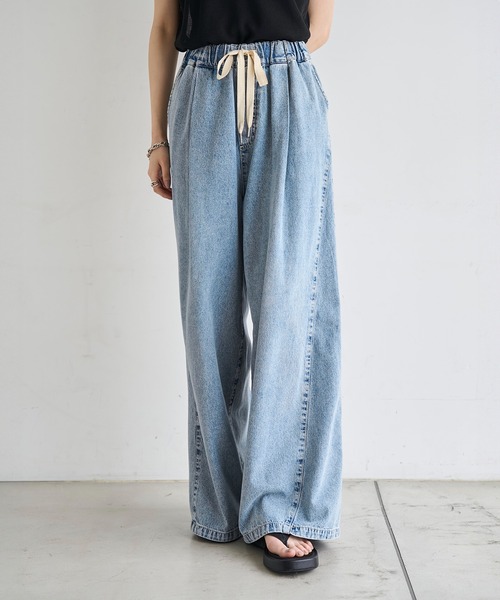meilmada(メイルマダ)の「タックイージーデニムパンツ(デニムパンツ・レディース・ブルー・SMALL/MEDIUM/LARGE)」の2枚目の写真
