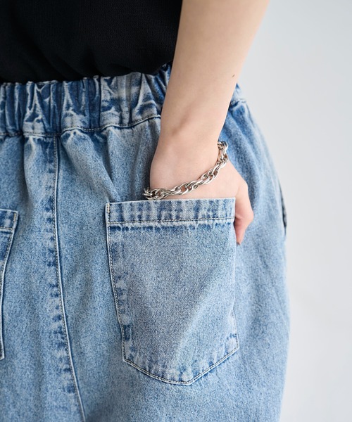 meilmada(メイルマダ)の「タックイージーデニムパンツ(デニムパンツ・レディース・ブルー・SMALL/MEDIUM/LARGE)」の6枚目の写真