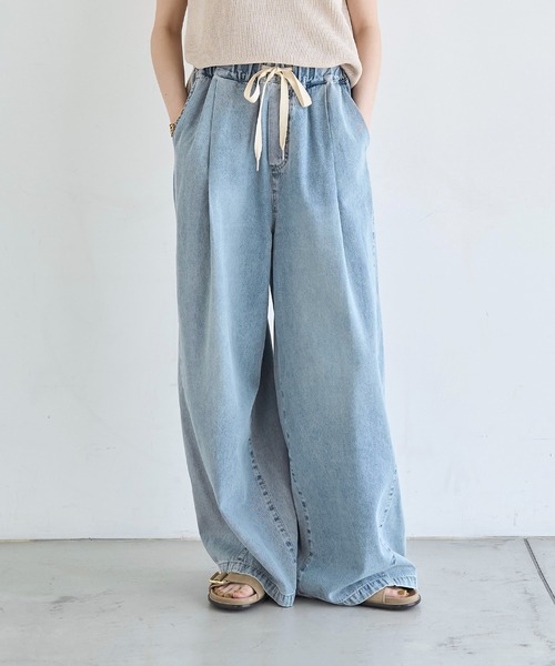 meilmada(メイルマダ)の「タックイージーデニムパンツ(デニムパンツ・レディース・ブルー・SMALL/MEDIUM/LARGE)」の19枚目の写真