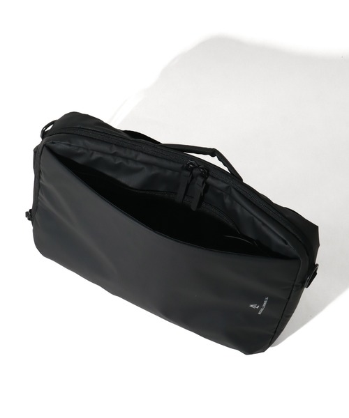 MICHAEL LINNELL(マイケル リンネル)の「【MICHAEL LINNELL/マイケルリンネル】Slim 3-Way Bag/スリム 3way バック バックパック(容量:約8L)(バックパック/リュック・レディース・ブラック・FREE)」の3枚目の写真