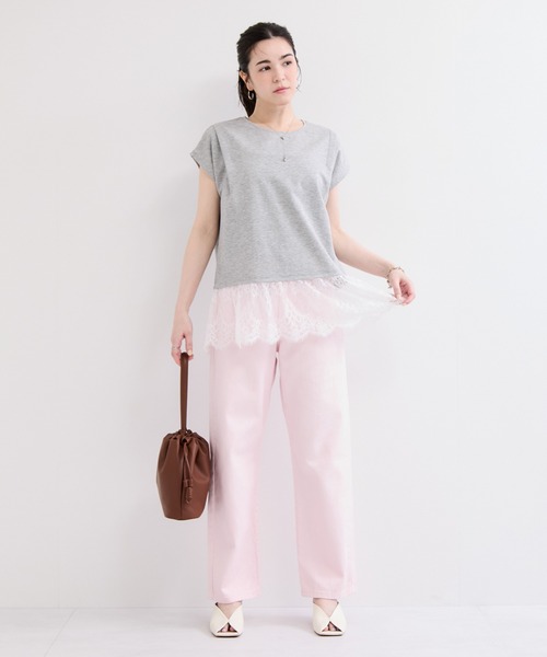 le cercle ADAM ET ROPE'(ルセルクルアダムエロペ)の「レースコンビカットソー(Tシャツ/カットソー・レディース・ホワイト/グレー/ブラック・FREE)」の9枚目の写真