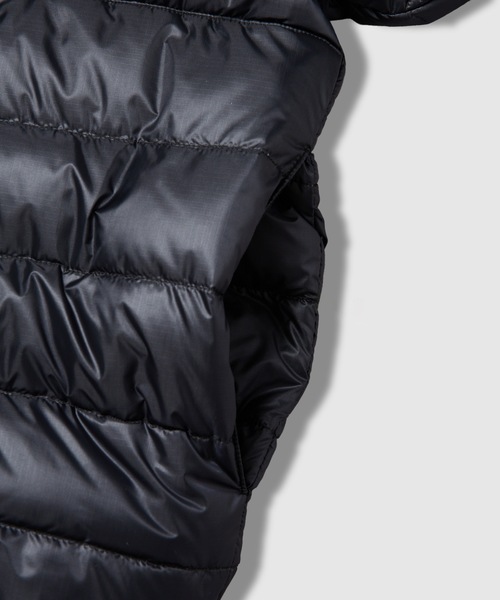 HOLIDAY(ホリデイ)の「PACKABLE DOWN ANORAK パッカブルダウンアノラック(ダウンジャケット/コート・レディース・ブラック・ONE SIZE)」の8枚目の写真