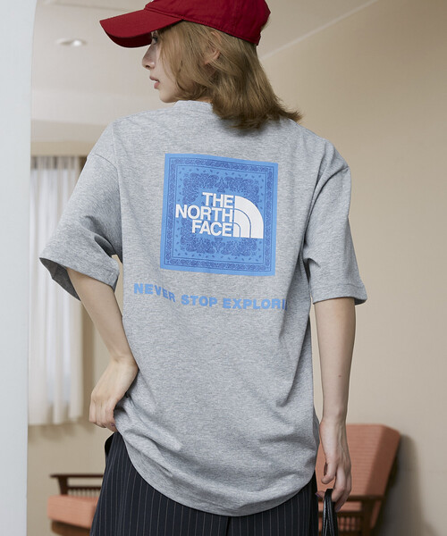 THE NORTH FACE(ザノースフェイス)の「THE NORTH FACE/ザ・ノース・フェイス Short Sleeve Bandana Square Logo Tee/ショートスリーブ バンダナ スクエア ロゴ Tシャツ 限定展開(Tシャツ/カットソー・メンズ・ネイビー/ホワイト/チャコールグレー/ブラック/グレー・MEDIUM/X-LARGE/LARGE/SMALL)」の4枚目の写真