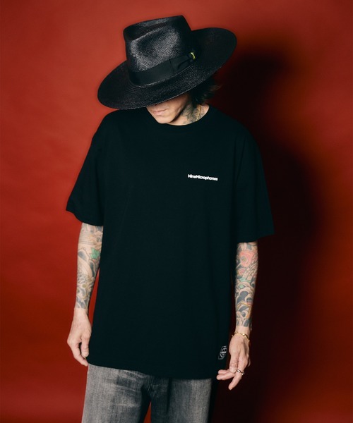 NineMicrophones(ナインマイクロフォンズ)の「Words TEE(Tシャツ/カットソー・メンズ・ブラック/ネイビー/ホワイト・XX-LARGE/X-LARGE/LARGE/MEDIUM/SMALL)」の15枚目の写真