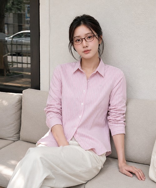 GENERAL IDEA(ジェネラルアイデア)の「【GENERAL IDEA】クラシックストライプリベットシャツ / CLASSIC STRIPED RIVET SHIRT(シャツ/ブラウス・レディース・ピンク/ブルー/グレー・L/M/S)」の1枚目の写真