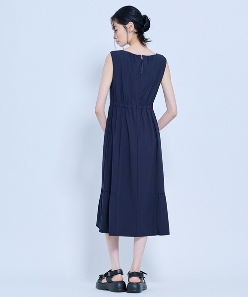 TOCCA(トッカ)の「BREEZE LINE ドレス(ワンピース・レディース・ピンク系/ブラウン系/ネイビー系・0/2/4/6)」の11枚目の写真