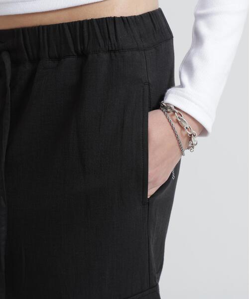AVIREX(アヴィレックス)の「《直営店限定》DOUBLE GAUZE CARGO PANTS(カーゴパンツ・レディース・カーキ/ブラック・M/S)」の9枚目の写真