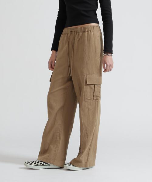 AVIREX(アヴィレックス)の「《直営店限定》DOUBLE GAUZE CARGO PANTS(カーゴパンツ・レディース・カーキ/ブラック・M/S)」の4枚目の写真