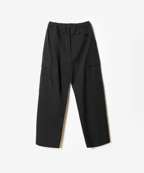 ATTACHMENT(アタッチメント)の「CO/TEN パウダリーダブルクロス イージーカーゴトラウザーズ / CO/TEN POWDERY DOUBLE CROTH EASY CARGO TROUSERS(カーゴパンツ・メンズ・ダークブラウン/ブラック/ライトカーキ・4/3/2/1)」の4枚目の写真