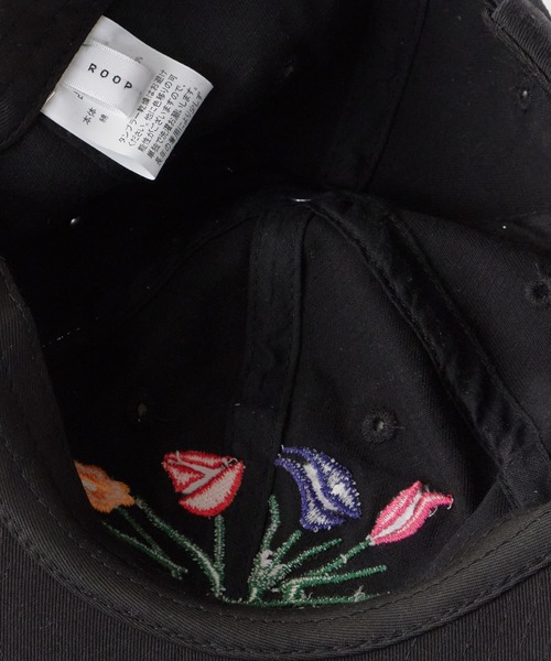 Chick(チック)の「Flower Design Flat-Brim 6-Panel Cotton Cap / フラワーデザイン フラットバイザー 6パネル コットンキャップ(キャップ・レディース・ブラック/ライトグレー・FREE)」の8枚目の写真