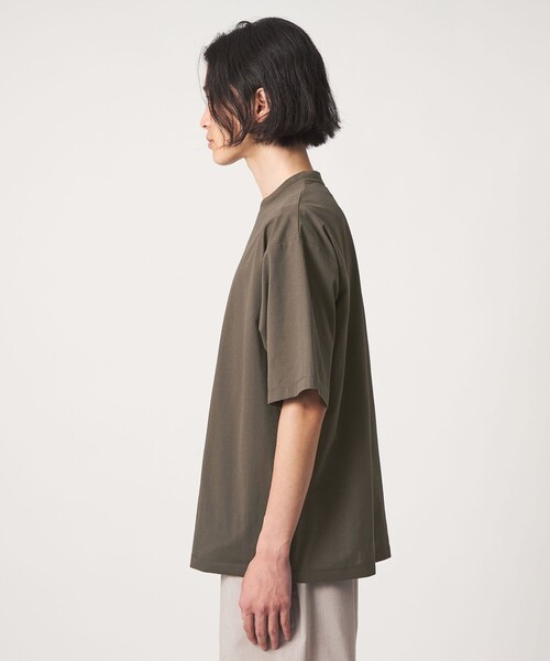 A DAY IN THE LIFE UNITED ARROWS（アデイインザライフユナイテッドアローズ）の「CIRCLE MOVA メッシュ ワイドカットソー-ストレッチ・吸水速乾・通気性・UVカット-＜A DAY IN THE LIFE＞（Tシャツ/カットソー・メンズ・ベージュ/ブラック/オリーブ・L/M）」の11枚目の写真
