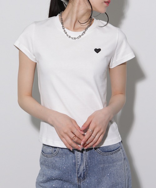 pumpkin port(パンプキンポート)の「ハート刺繍半袖Tシャツ(Tシャツ/カットソー・レディース・ブラック/レッド/ホワイト×ブラック・M)」の6枚目の写真