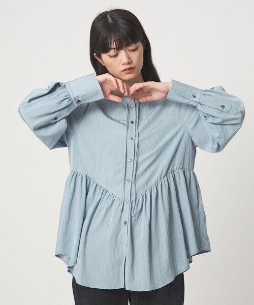 EMMEL REFINES(エメルリファインズ)の「<EMMEL REFINES>EM キリカエギャザー チュニック ブラウス(シャツ/ブラウス・レディース・ライトブルー/ブラック/オフホワイト・FREE)」の21枚目の写真