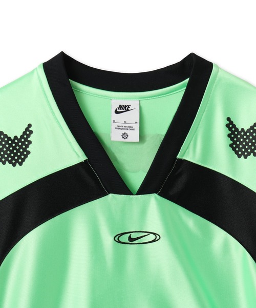 NIKE（ナイキ）の「NIKE AS W NK STREET GFX JERSEY / ナイキ ウィメンズ ストリート GFX ジャージー 【SP】（ジャージ・レディース・グリーン/ホワイト/ブラック・S/L/M）」の19枚目の写真