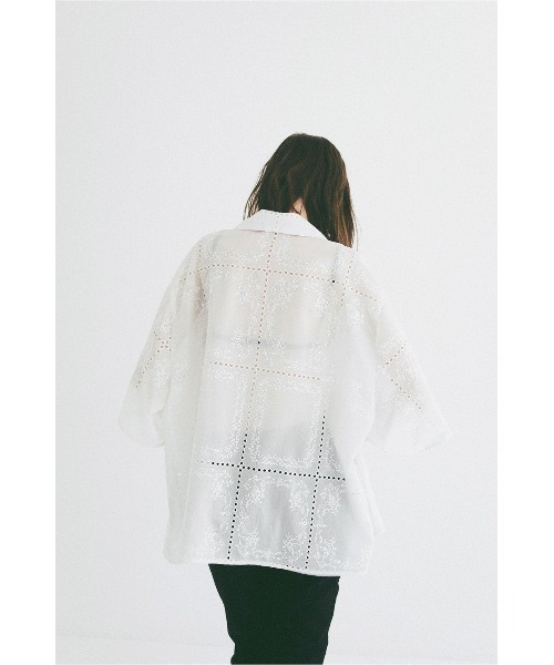CLANE(クラネ)の「EMBROIDERY LACE BOX SHIRTS 10122-4263(シャツ/ブラウス・メンズ・ブラック/ホワイト/マルチ・1)」の7枚目の写真