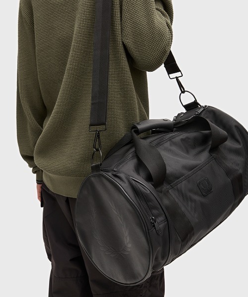 Black Canvas Large Barrel Bag／ブラックキャンバスラージバレル
