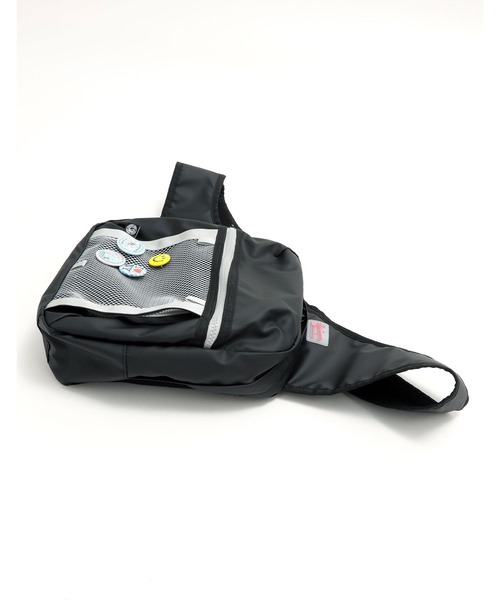 Little sunny bite(リトルサニーバイト)の「【8】【it】【Little Sunny Bite】sporty shoulder bag(ショルダーバッグ・レディース・ブラック/シルバー/ピンク・FREE)」の15枚目の写真