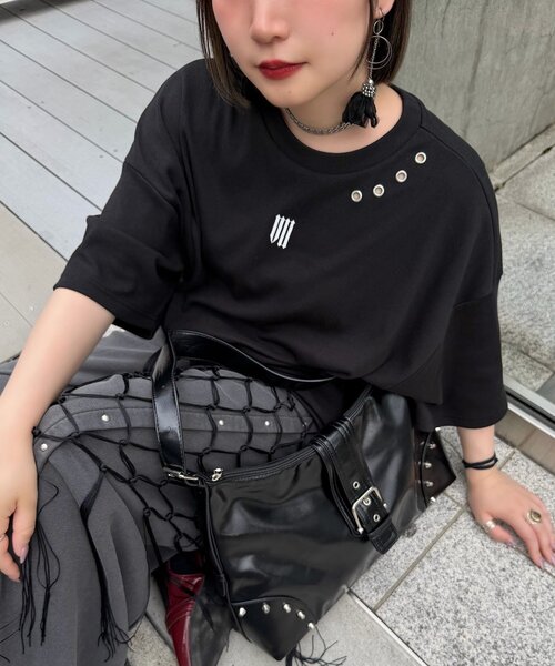 Mavie..7(メヴィセットゥ)の「【Mavie..7】Unisex刺繍アイレットBIGTee(Tシャツ/カットソー・レディース・ブラック/オフホワイト・FREE)」の18枚目の写真