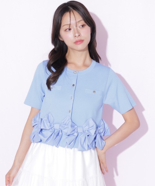 JILL by JILL STUART(ジルバイジルスチュアート)の「裾リボンカーディガン(ニット/セーター・レディース・ブラック/ブルー/ホワイト・FREE)」の1枚目の写真