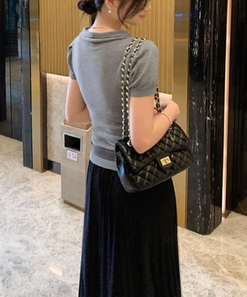 LUCPY(ラクピー)の「リボンVネックリブトップス(その他トップス・レディース・グレー/ピンク/ホワイト・SMALL/MEDIUM/LARGE)」の7枚目の写真