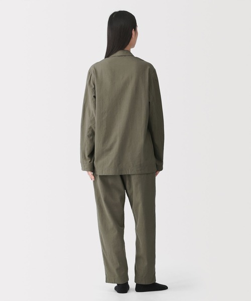 MUJI Labo(ムジラボ)の「男女兼用 インドの手紬ぎ手織りパジャマ(Tシャツ/カットソー・メンズ・ブラック/カーキ・XL/L/M/S)」の9枚目の写真