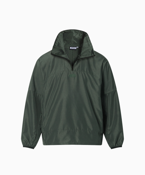MENASOO（ミナス）の「Unisex Easy Move Half Zip_Khaki（ナイロンジャケット・レディース・カーキ・1/2）」の17枚目の写真