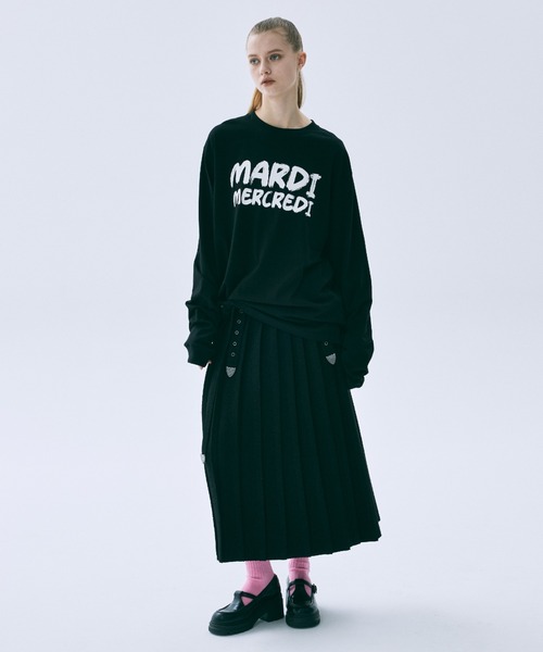 Mardi Mercredi(マルディメクルディ)の「UNISEX TSHIRT LONG SLEEVE BRUSH LOGO CONTRAST / ユニセックス Tシャツ ロング スリーブ ブラッシュ ロゴ コントラスト(Tシャツ/カットソー・レディース・グレー/ブラック×ホワイト/ホワイト×ブラック・FREE)」の17枚目の写真