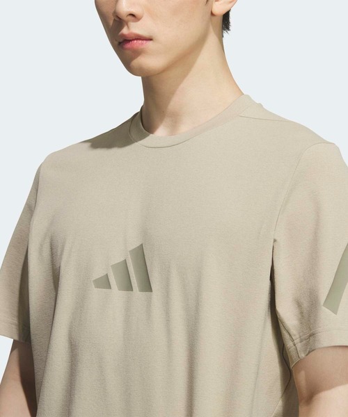 adidas（アディダス）の「Z.N.E レギュラーフィット CARAT 半袖Tシャツ / アディダス adidas（Tシャツ/カットソー・メンズ・ベージュ・XX-LARGE/3XL/LARGE/MEDIUM/SMALL/X-LARGE/X-SMALL）」の3枚目の写真