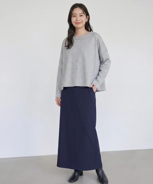 Nunc.(ヌンク)の「裏起毛ロゴ刺繍プルオーバー(Tシャツ/カットソー・レディース・杢グレー/レッド/ブラック・FREE)」の2枚目の写真
