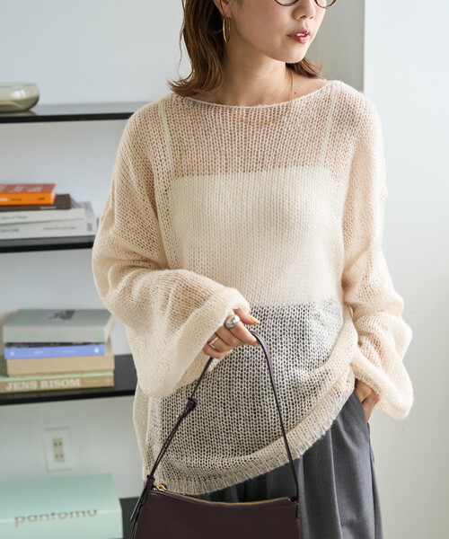 FREAK'S STORE(フリークスストア)の「限定展開 モヘアタッチ カラー ルーズ ニット プルオーバー(ニット/セーター・レディース・ブラック/ナチュラル/ピンク/ライトグレー/ブラウン/イエロー/ブルー・フリ-)」の8枚目の写真