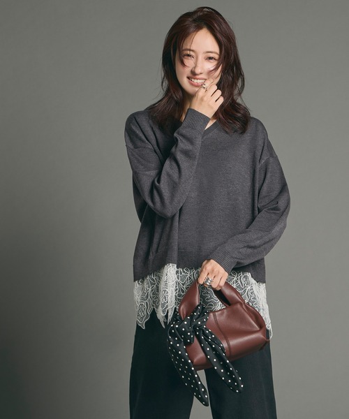 coca（coca）（コカ）の「レースドッキングニットトップス（ニット/セーター・レディース・チャコール/グレイッシュベージュ・L/M）」の6枚目の写真