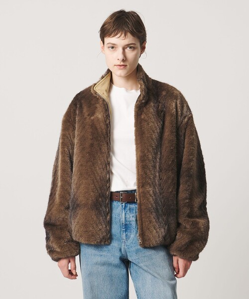 LOEFF（ロエフ）の「＜LOEFF＞フェイクファー リバーシブル ブルゾン UNISEX（その他アウター・レディース・ベージュ/ブラウン系・1/0/2）」の2枚目の写真
