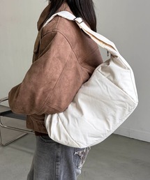 ナイロンワンショルダーバッグ