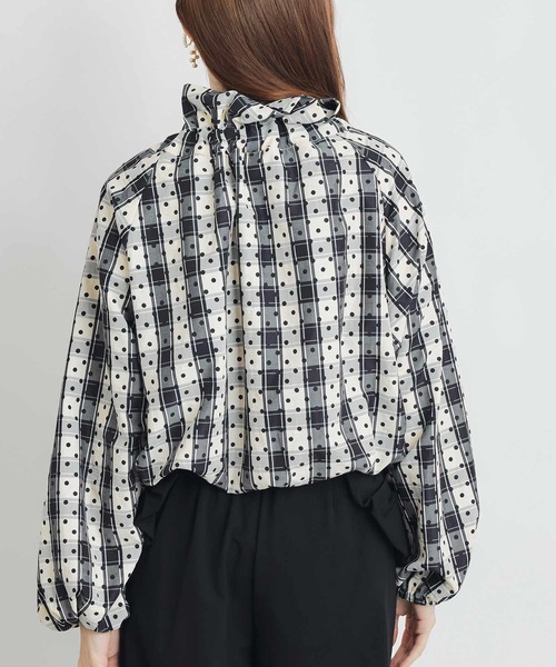 PICCIN(ピッチン)の「チェックドットザビエルブラウス(シャツ/ブラウス・レディース・ベージュ・M)」の4枚目の写真