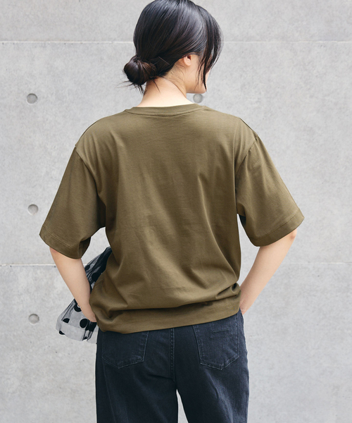 IENA(イエナ)の「コットンフロントロゴTシャツ(Tシャツ/カットソー・レディース・ホワイト/グレー/カーキ・FREE)」の7枚目の写真