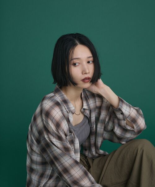 Green Parks(グリーンパークス)の「オーバーサイズチェックシャツ(シャツ/ブラウス・レディース・サックスブルー/ブラック/ベージュ/ブラウン・FREE)」の13枚目の写真