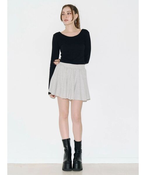 EVRIS(エヴリス)の「BACK CHARM ロングスリーブトップス 秋服(Tシャツ/カットソー・レディース・グレー/レッド/ブラック・FREE)」の10枚目の写真