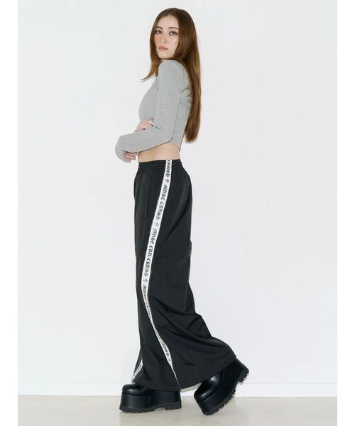 EVRIS(エヴリス)の「BACK CHARM ロングスリーブトップス 秋服(Tシャツ/カットソー・レディース・グレー/レッド/ブラック・FREE)」の21枚目の写真