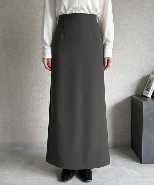 LOWO(ロワ)の「【S~2Lサイズ展開】バックスリットAラインマキシ丈スカート(スカート・レディース・ブラック/ブラウン/チャコールグレー・2L/L/S/M)」の2枚目の写真