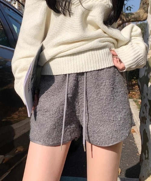 SHEPP(シープ)の「【26年秋冬新作】ふわもこボアショートパンツ(その他パンツ・レディース・ブラウン/アイボリー/グレー・M)」の8枚目の写真