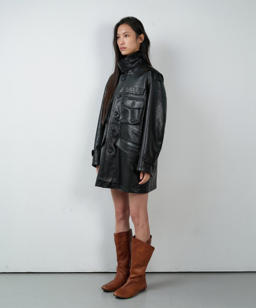 THEVINYLHOUSE(ザバイニルハウス)の「4 POCKET LEATHER CAR COAT BLACK(ライダースジャケット・レディース・その他・MEDIUM/LARGE)」の4枚目の写真