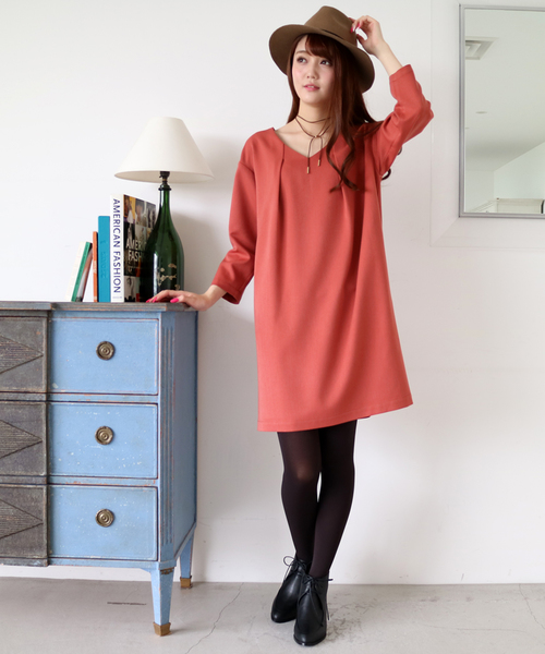 N.(N. Natural Beauty Basic)(エヌエヌナチュラルビューティーベーシック)の「Vネックタックワンピ-ス(ワンピース・レディース・ブラック/レッド/グリーン・MEDIUM)」の20枚目の写真