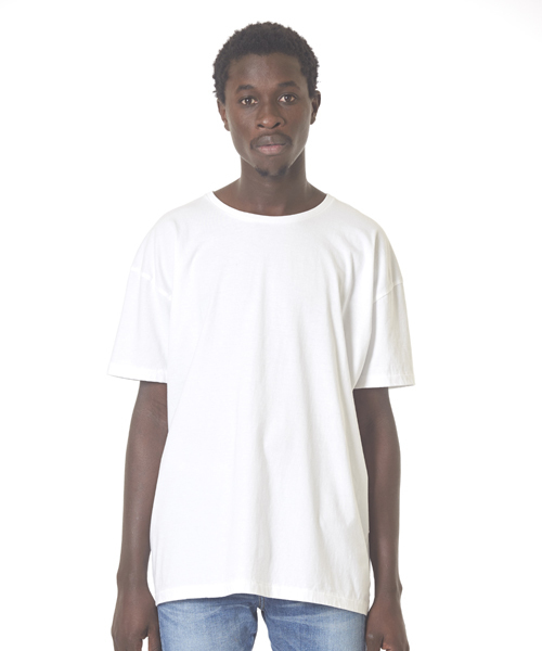 DAILY STANDARD by SANDINISTA(デイリースタンダードバイサンディニスタ)の「Cadet Easy Fit Tee / イージフィットTシャツ(Tシャツ/カットソー・メンズ・ホワイト/チャコールグレー/ネイビー/ヘザーグレー/ブラック・SMALL/MEDIUM/LARGE)」の2枚目の写真