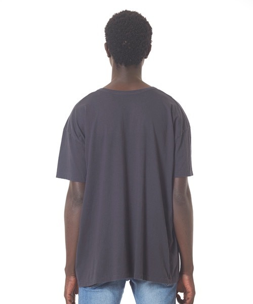 DAILY STANDARD by SANDINISTA(デイリースタンダードバイサンディニスタ)の「Cadet Easy Fit Tee / イージフィットTシャツ(Tシャツ/カットソー・メンズ・ホワイト/チャコールグレー/ネイビー/ヘザーグレー/ブラック・SMALL/MEDIUM/LARGE)」の13枚目の写真