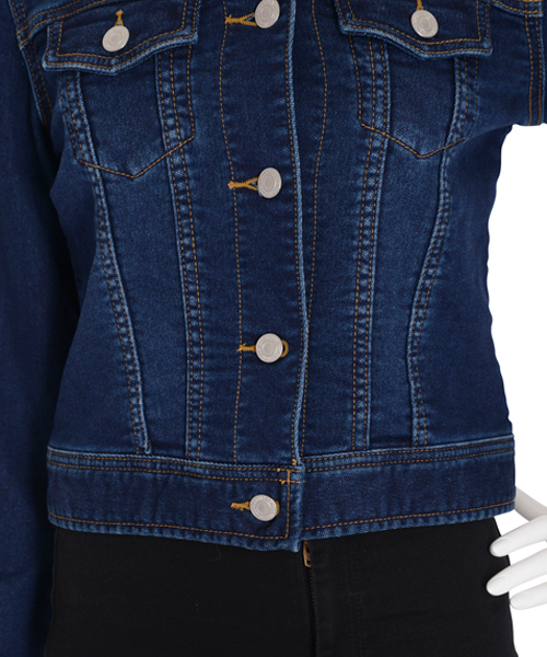 dazzlin(ダズリン)の「パイピングカットデニムGジャン(デニムジャケット・レディース・ブルー/インディゴブルー・SMALL/MEDIUM)」の18枚目の写真