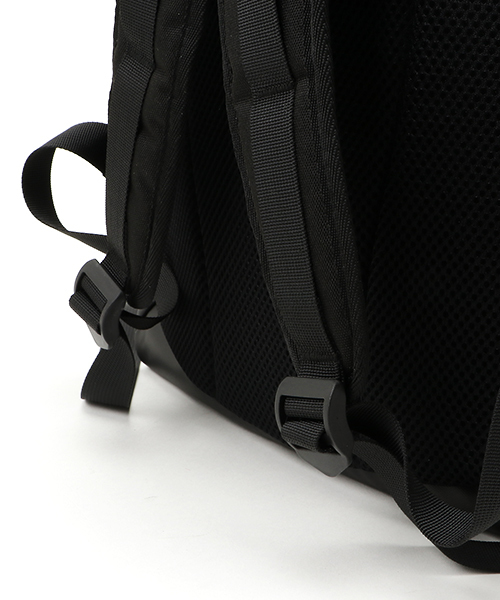 WEGO(ウィゴー)の「WEGO/ティアドロップリュック(バックパック/リュック・メンズ・ネイビー/ブラック/レッド・FREE)」の8枚目の写真