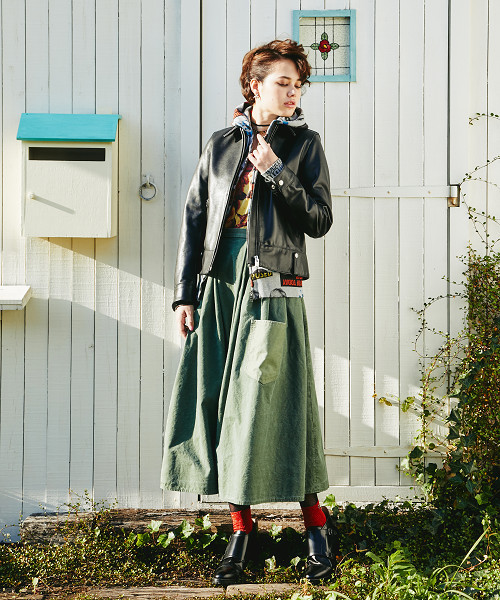 HYSTERIC GLAMOUR（ヒステリックグラマー）の「ミリタリータックフレアSK（スカート・レディース・ベージュ/カーキ/ブラック・SMALL/MEDIUM）」の12枚目の写真