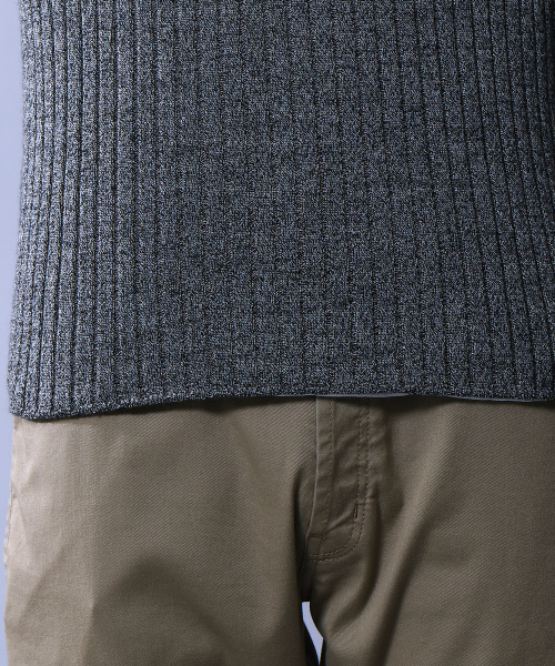 5351 POUR LES HOMMES(ゴーサンゴーイチプールオム)の「【定番/新色】ホールガーメントVネックニット(ニット/セーター・メンズ・ブルー/ホワイト×ブラック/ホワイト/ブラック/レッド・44/46/48)」の12枚目の写真