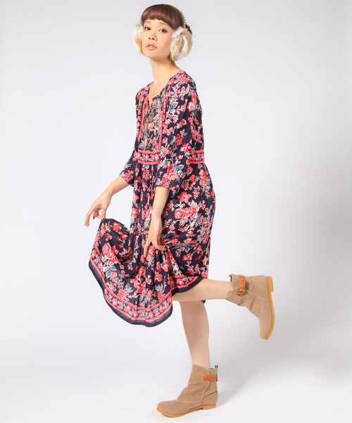 Another Edition（アナザーエディション）の「AE[S]R FLW BAMBOO OP（ワンピース・レディース・ベージュ/ネイビー/ライラック・フリー）」の4枚目の写真